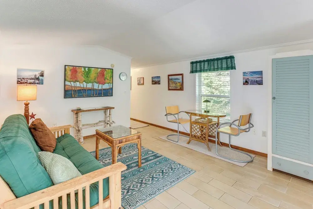 13 Mi to Acadia: Artistic Retreat in Nature