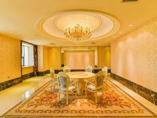 Qingfeng International Hotel