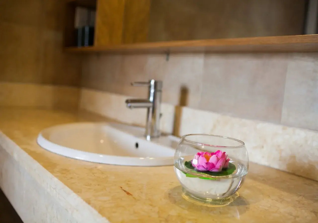 Merin City Suites