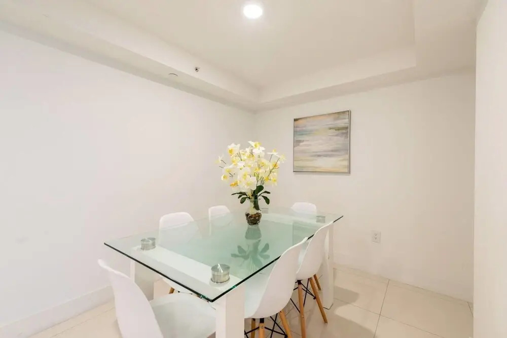 Acqua Bay Luxury Apartments
