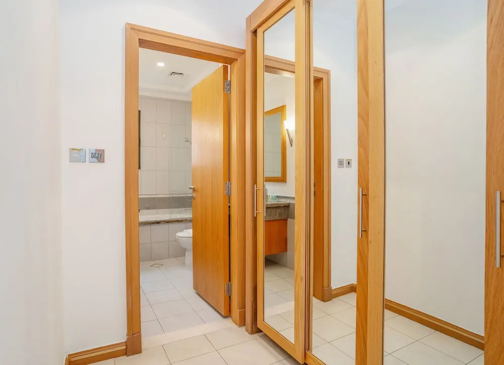 5BR Beach & pool villa in Palm