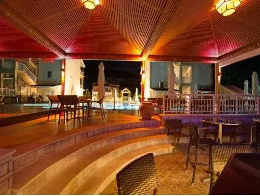 Elena Hotel