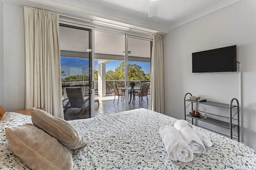 Nelson Towers, Unit 8/71 Victoria Parade