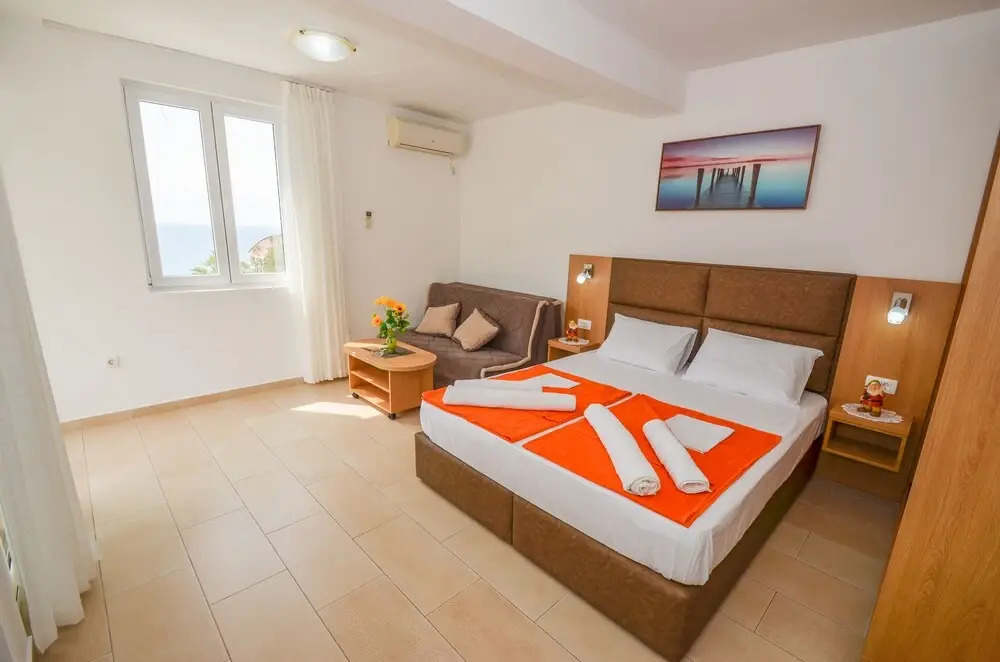 Apartments Ivanovic - Studio With Balcony and sea View