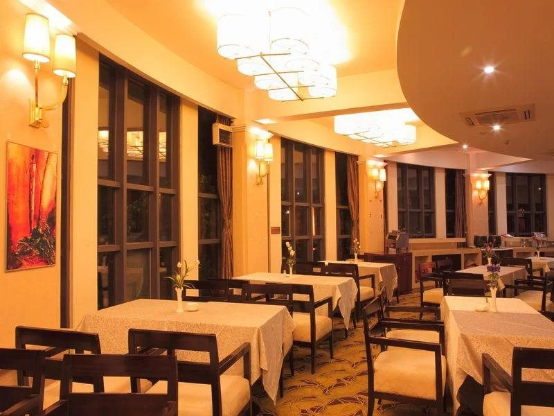 Nan Feng Hotel