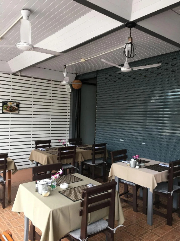 White Snapper Kitchen & Guesthouse