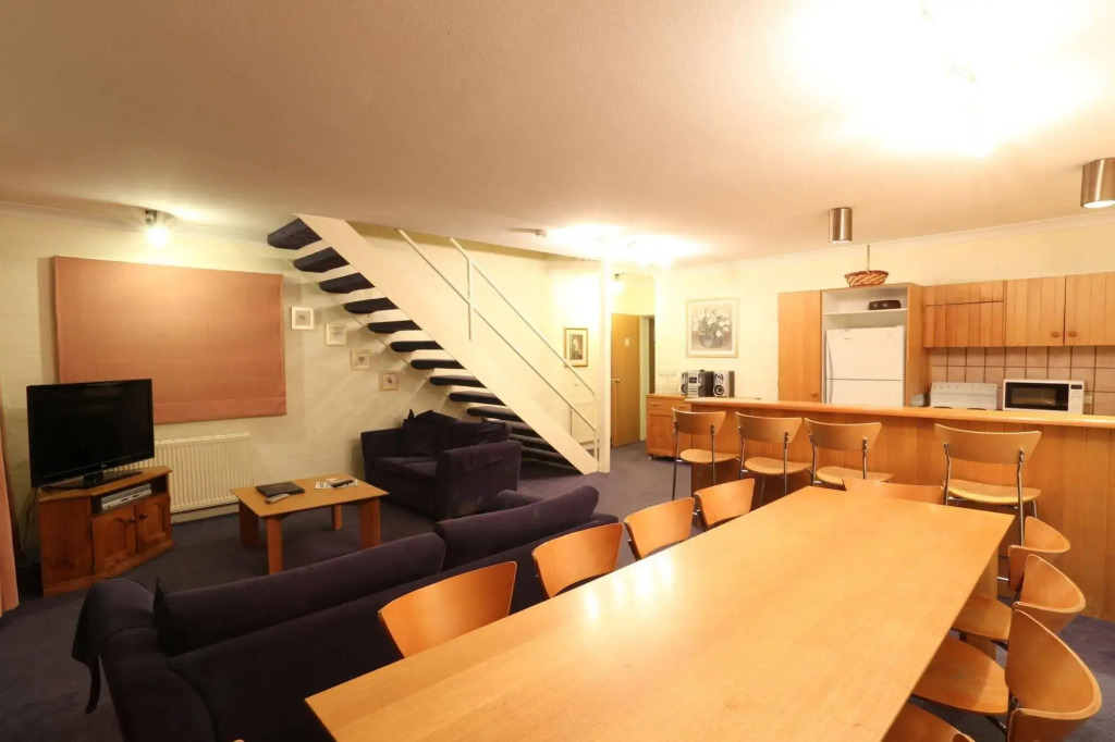 SNOWED INN apartment