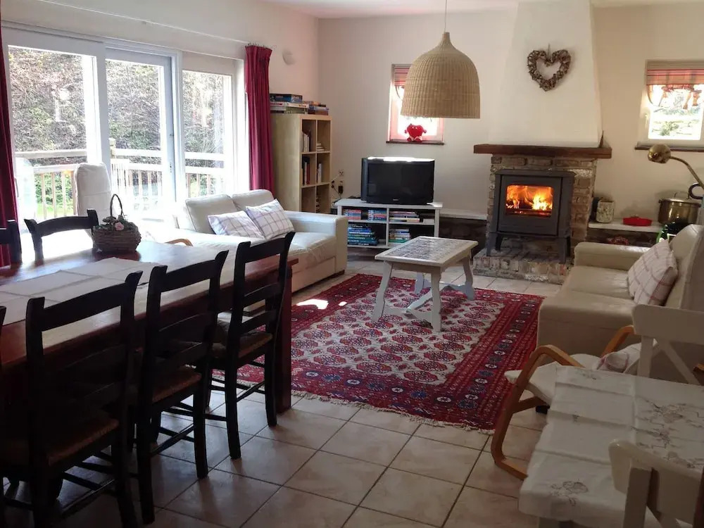 Cozy Chalet in Bohan Near Forest