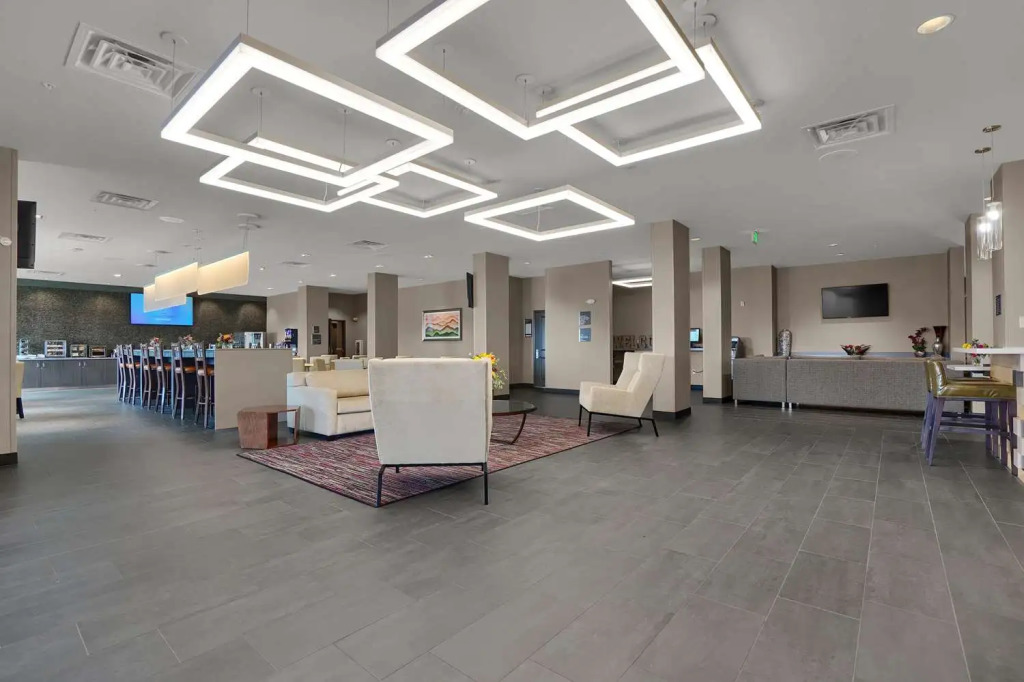Best Western Plus Fillmore Inn & Suites