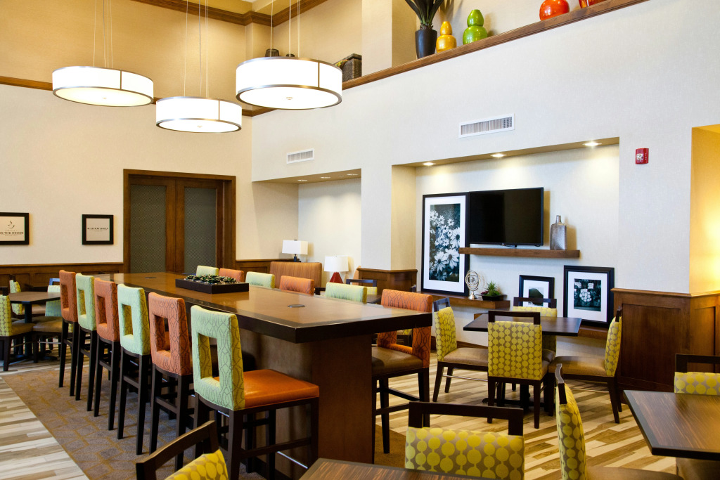 Hampton Inn & Suites Salinas