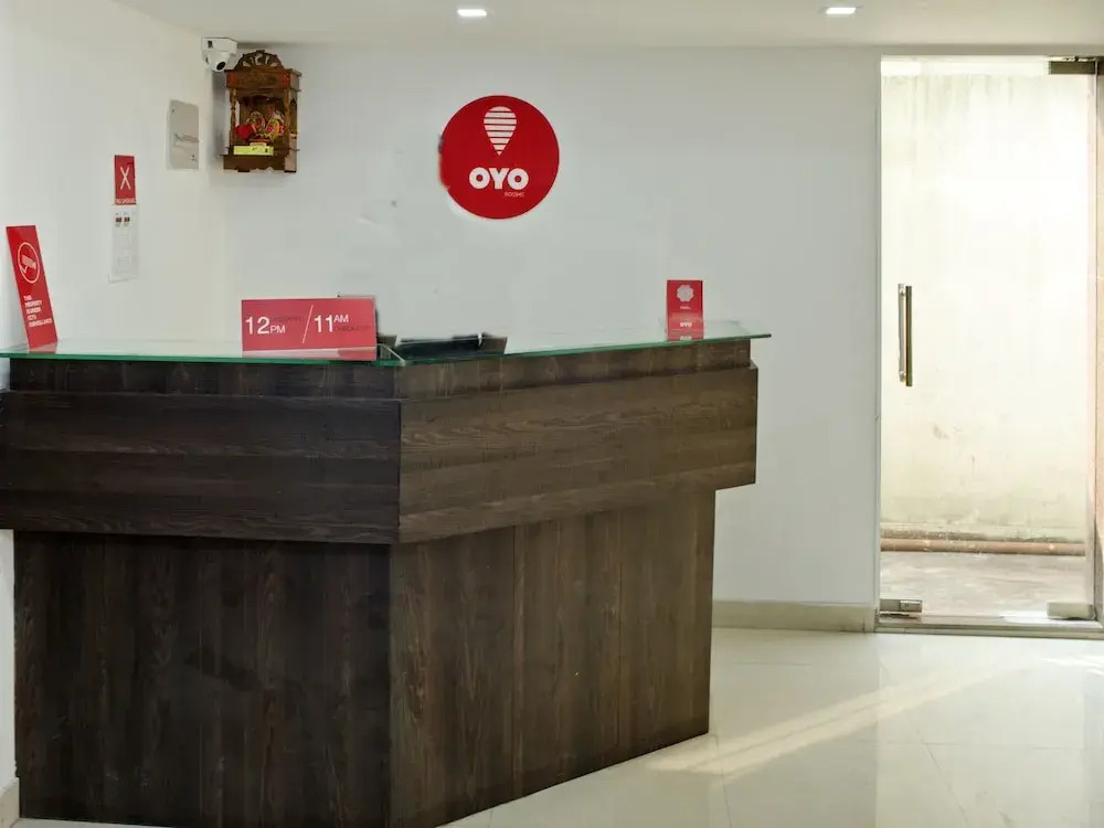 OYO 8433 Hotel