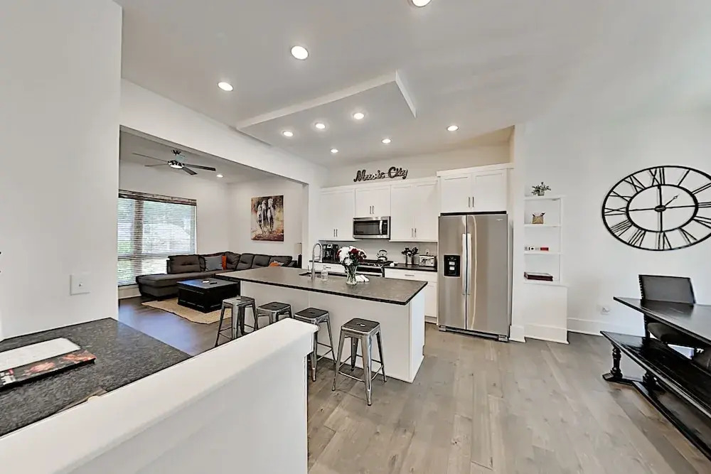 1050etln 3 Bedroom Townhouse