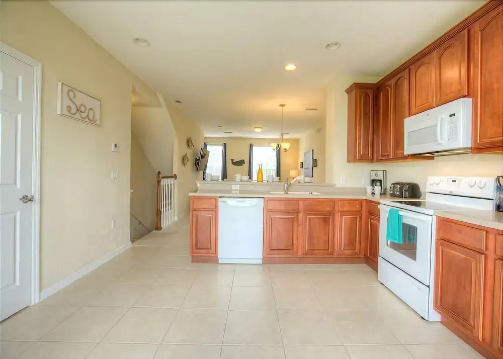 5002 Tideview Circle #6,