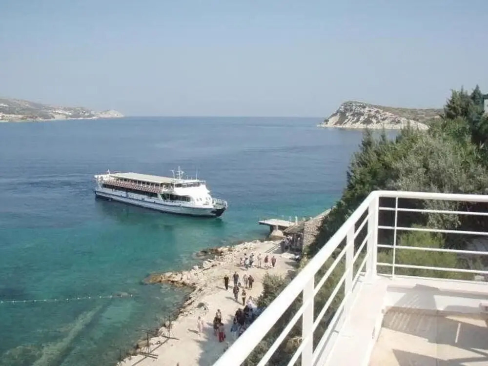 Reyhan Hotel