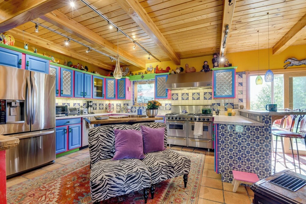 Bike, Hike & Ski: Artsy Steamboat Springs Retreat!