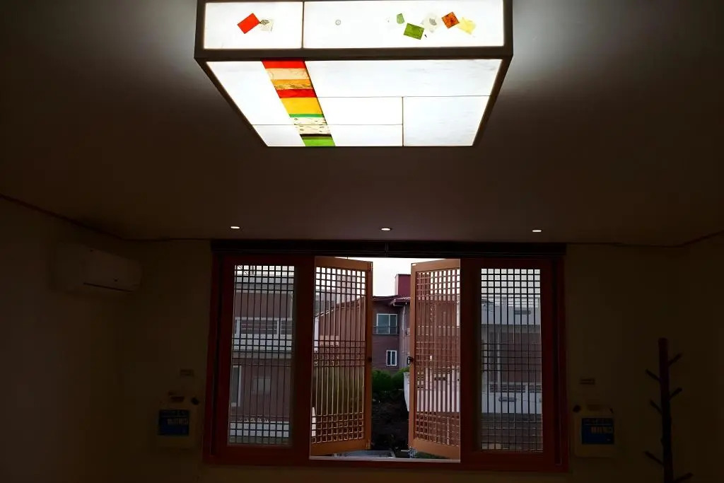 Hwangsil Tourist Hotel