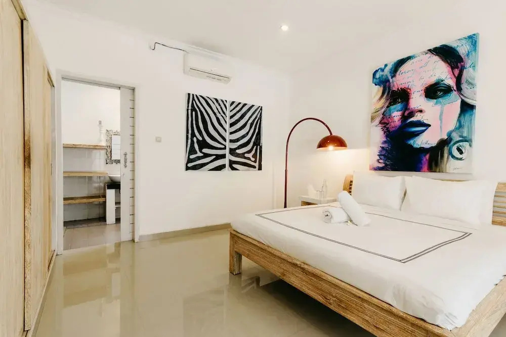 Villa Bamboo - Great Location Pool Villa in Seminyak