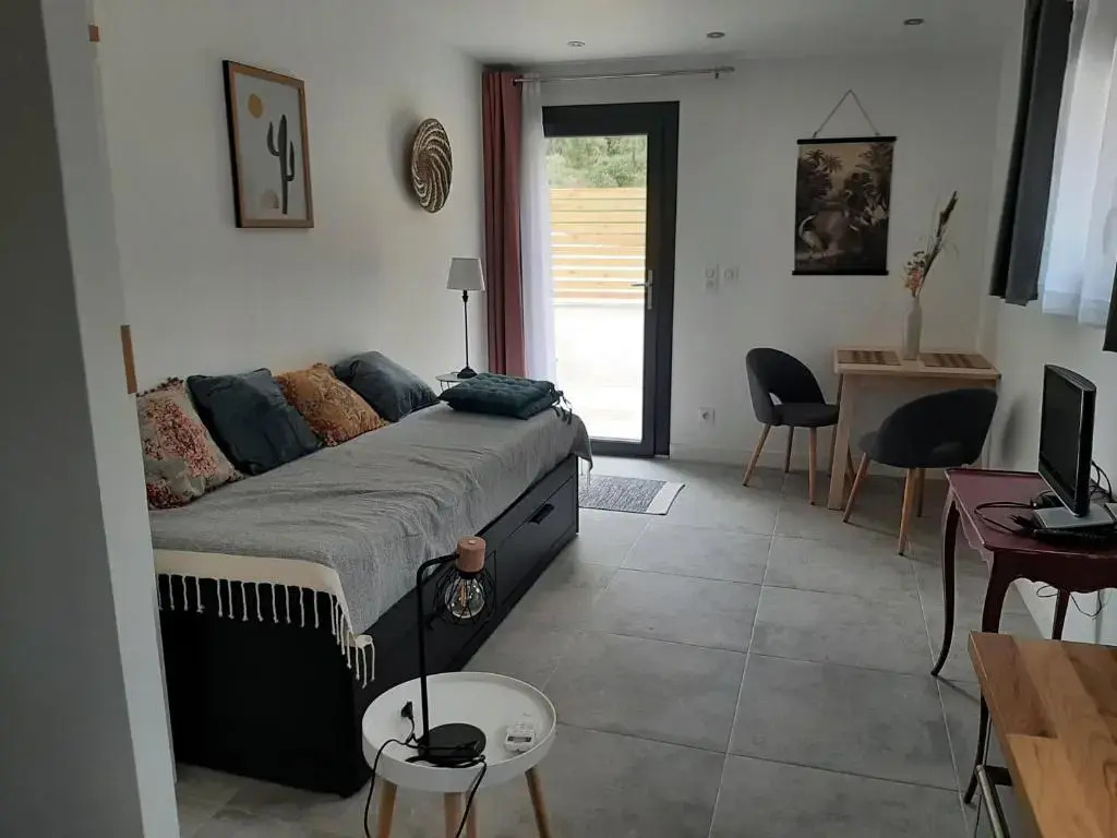 la Colinière, joli studio en pleine nature