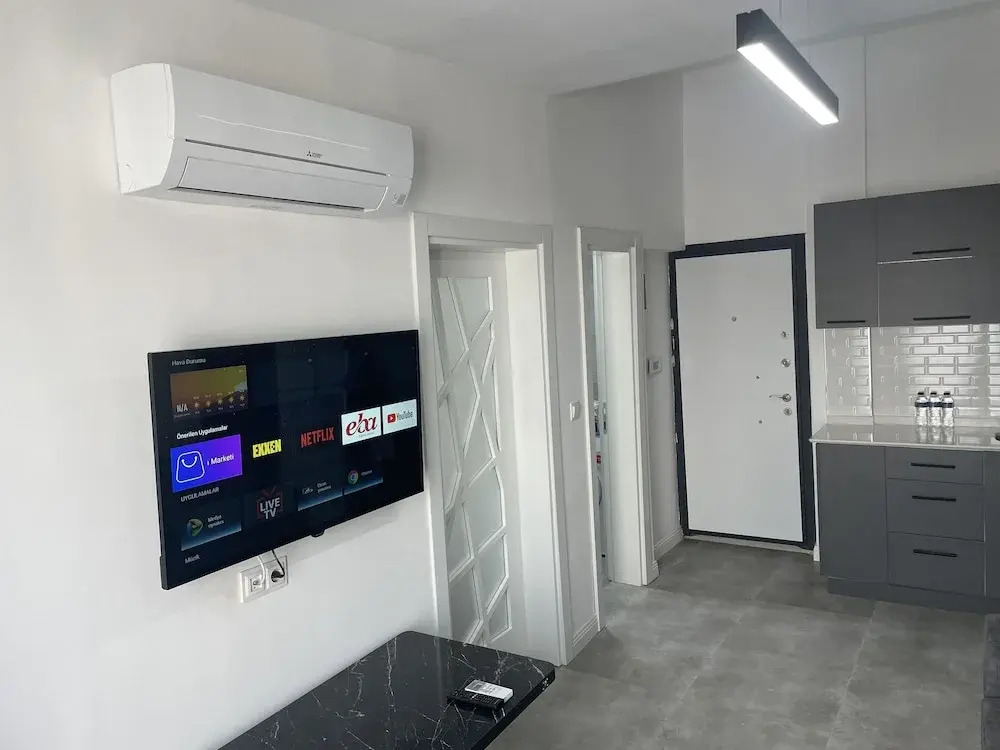 Suite64
