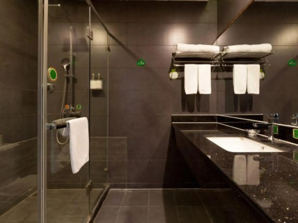 U-FREE Hotel (Jiading Jialuo Road)
