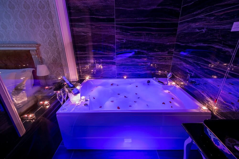 Legacy Boutique Hotel