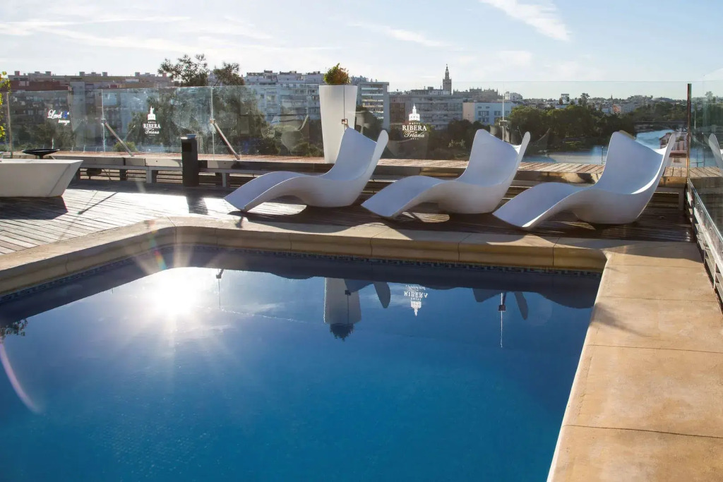 Ribera de Triana Hotel