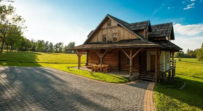Gościniec Szumny