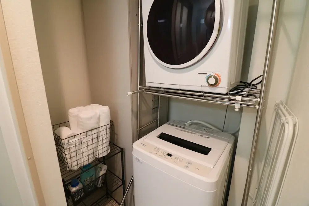 MonteLibro Room101