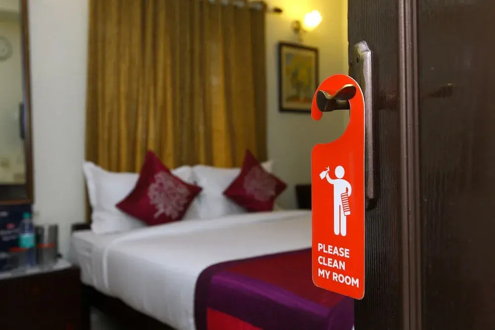 OYO 1504 Hotel Gemini Residency