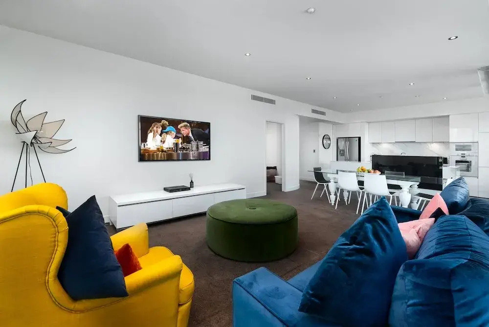 505 St Kilda Road Apartments by TWIG