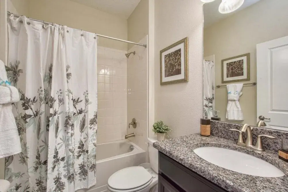 Storey Lake- 6 Bedroom Pool Home- 1654ST