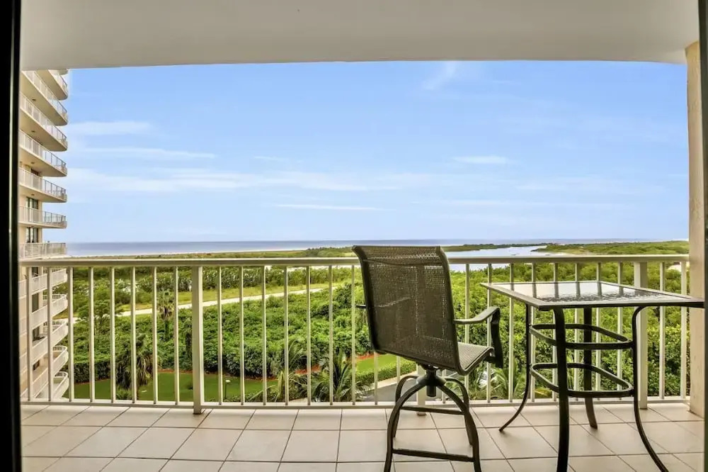 Seaview Condo #57159