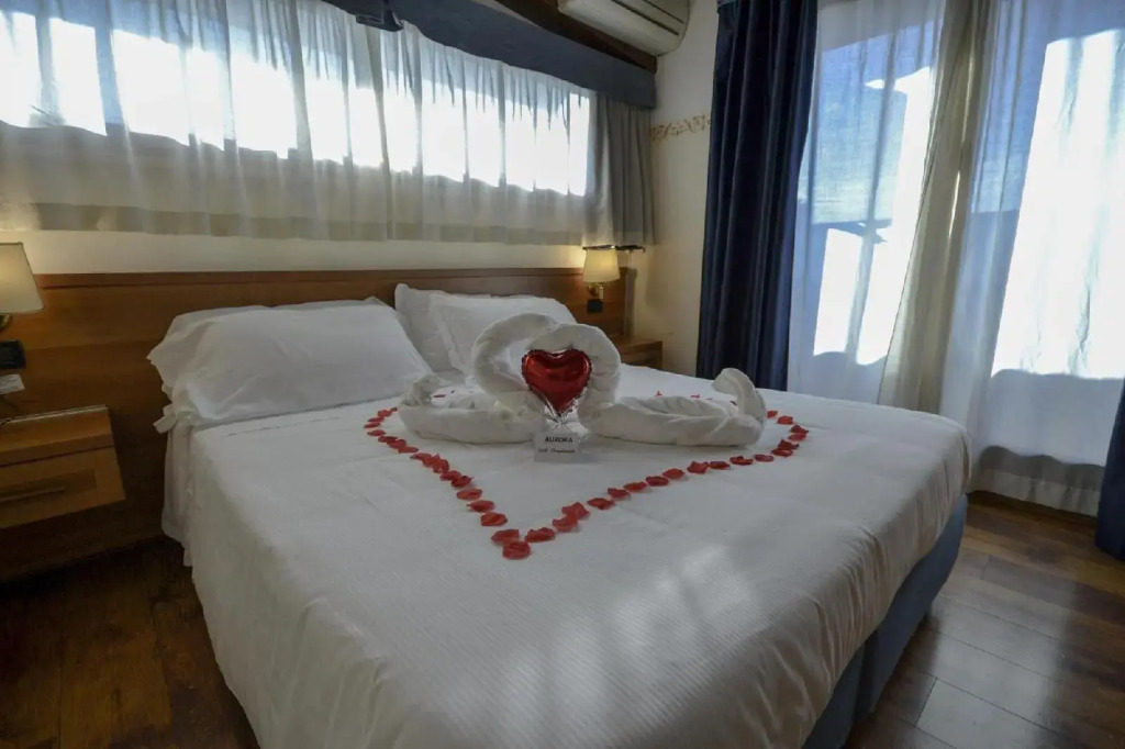 Hotel Aurora