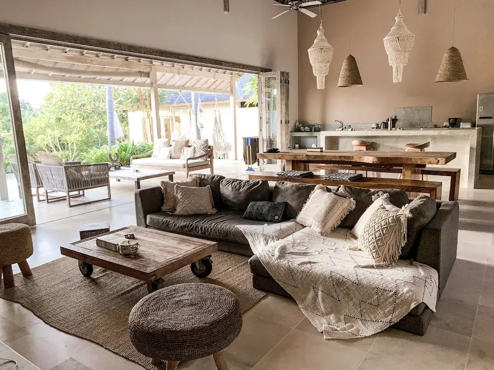 Villa Bodhi Kulture - Huge 5 BR Luxury Villa for families and groups in Canggu - Bali