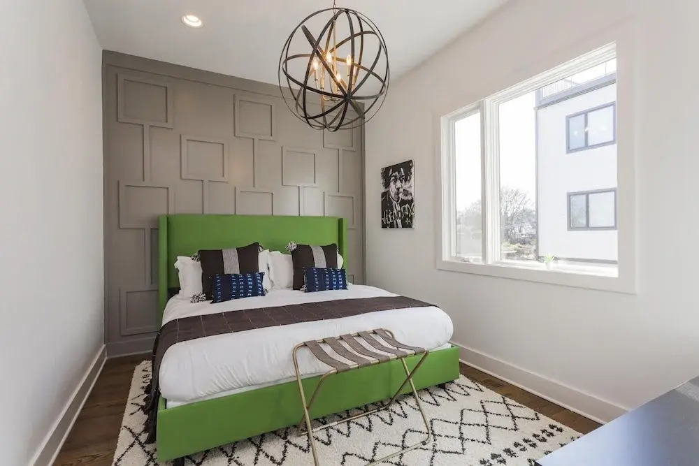 Ech2 - Perfect Palace in City Heights With Rooftop Terrace and Tons of Space!