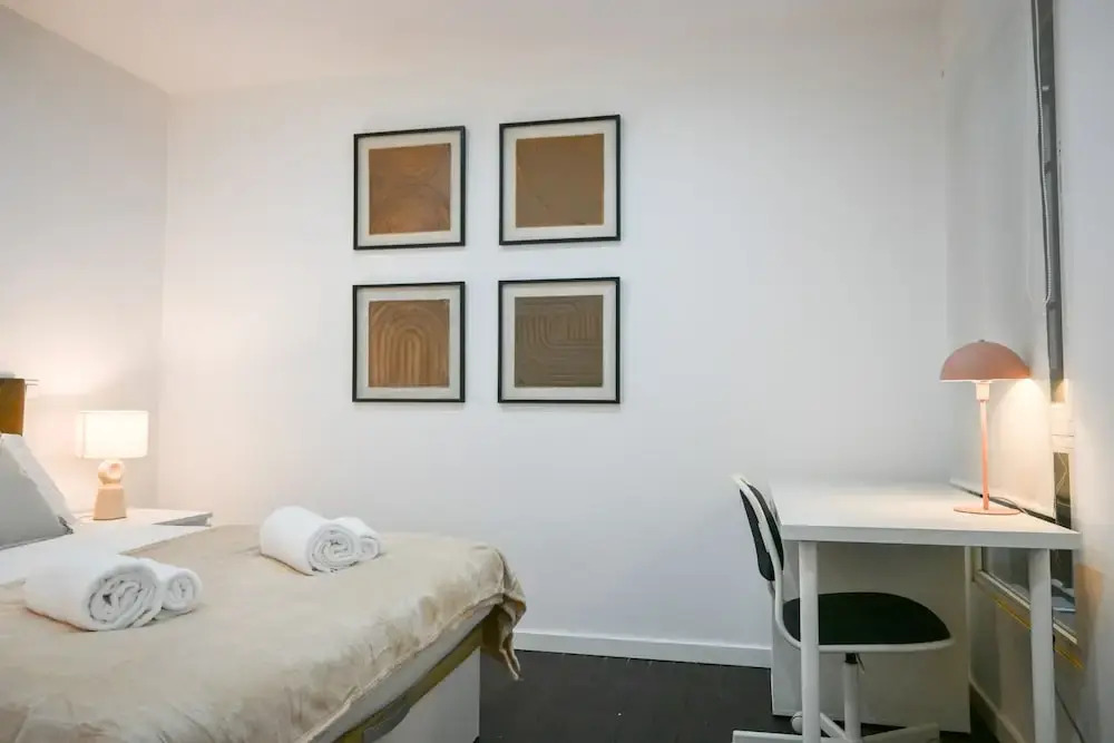 M Sen1692 Amplio Apartamento con Balc n en Calle