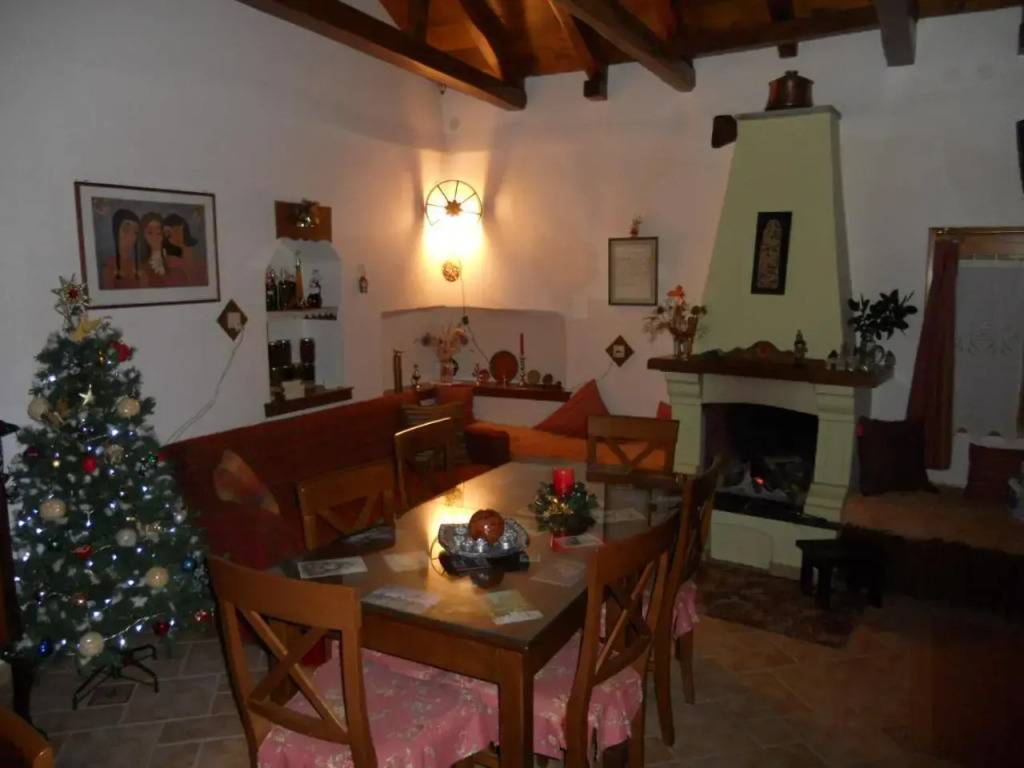 Sarafis Guesthouse