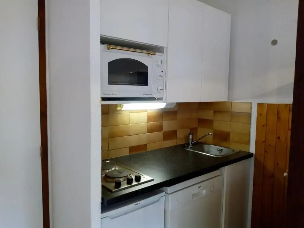 Appartement Les Allues-Méribel, 2 pièces, 4 personnes - FR-1-355-61