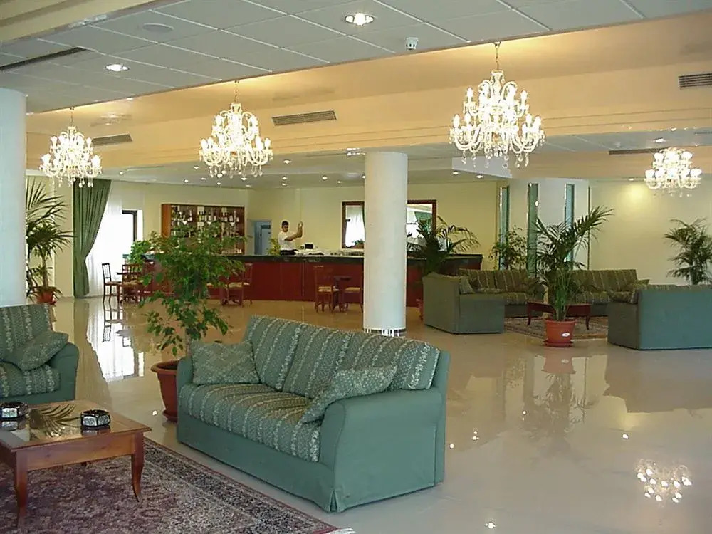 Hotel Al 2000