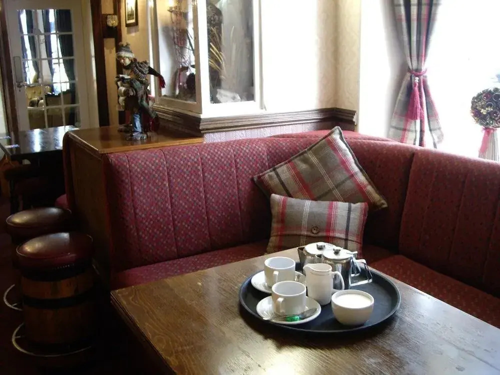 Blue Bell Hotel