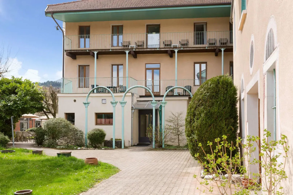 Logis Hôtel de Genève et Restaurant , Faverges-Seythenex