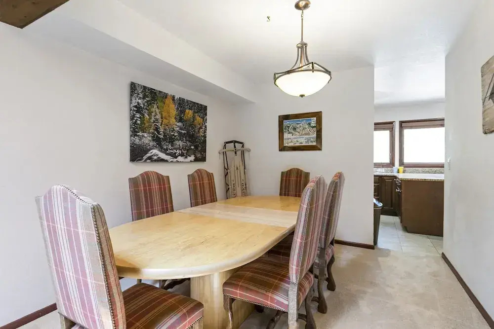 G3 Meadow Creek 3 Bedroom Townhouse by RedAwning