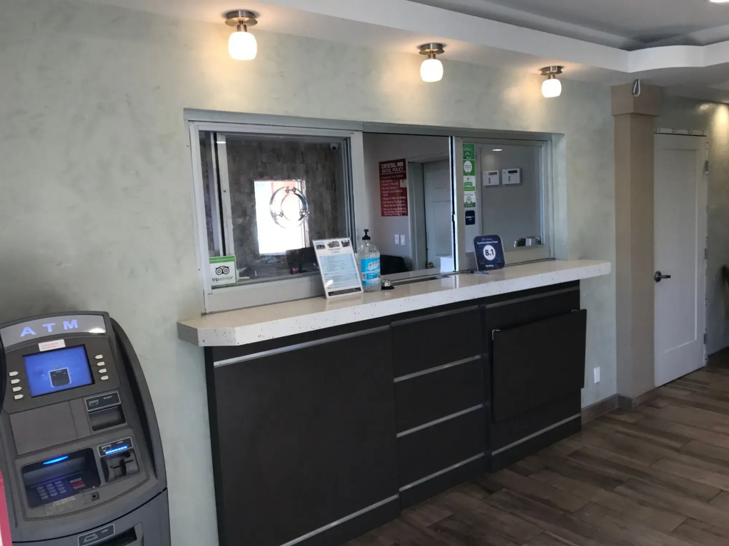 Crystal Inn Suites & Spas
