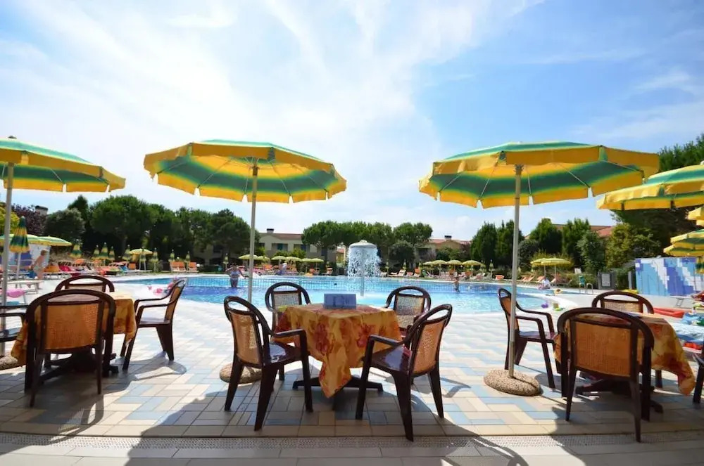 Superb House Maisonette Villaggio Marco Polo Sleeps 7