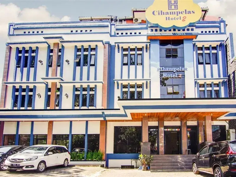 OYO 3793 Cihampelas Hotel 2