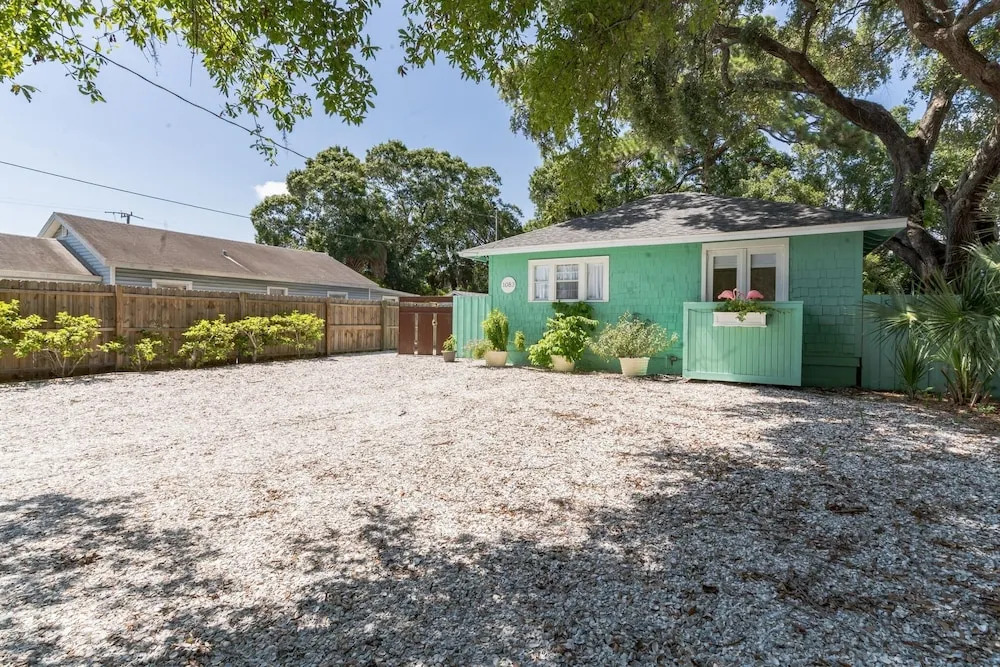 Sarasota, Fl Bungalow Bright & Breezy Coastal Vibes - 10 Mins To White Sand Beaches 2 Bedroom Home by RedAwning