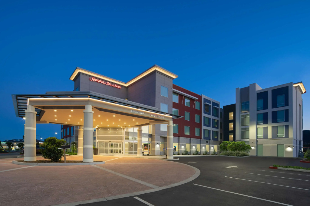 Hampton Inn & Suites Gilroy, Ca