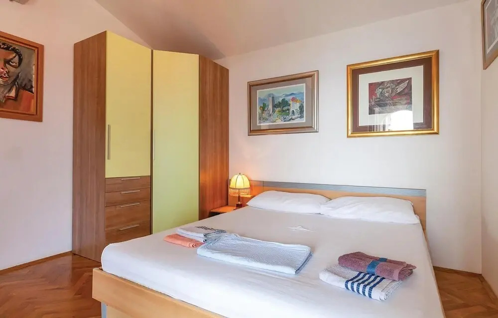 Amazing Home in Stanici With Wifi and 4 Bedrooms