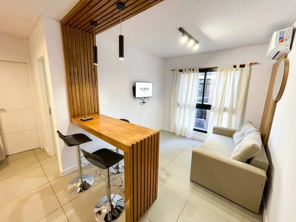 Impeccable 1 Bedroom Apartment in a Lively Area of Rosario