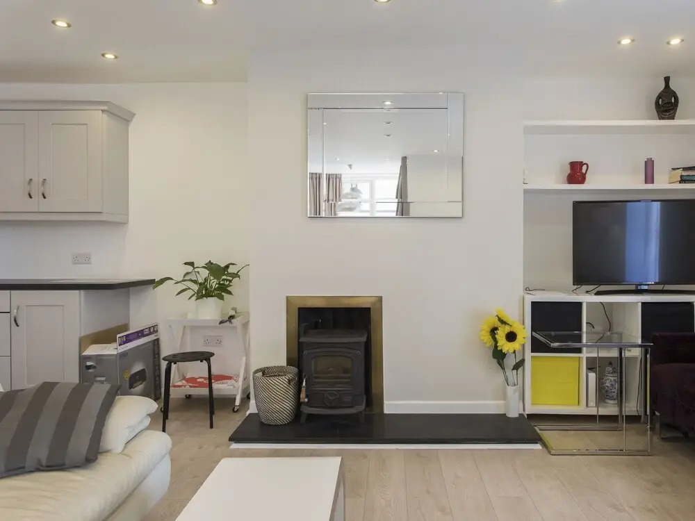 1 Hogans SQ